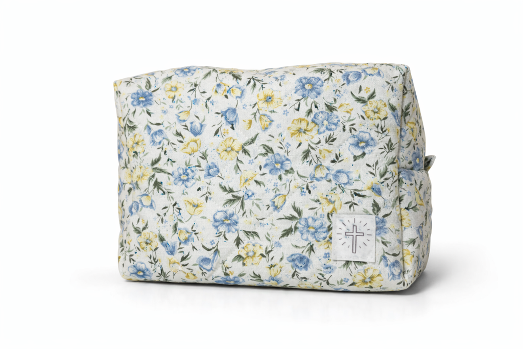Sunday Makeup Bag
