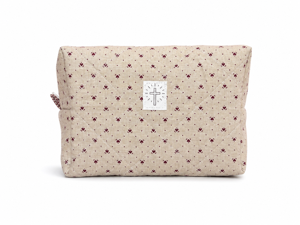 Picnic Basket Makeup Bag